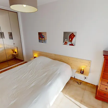2p Calme Avec Terrasse, Piscine, Parking Et Wifi - Fr-1-196-368 Мантон
