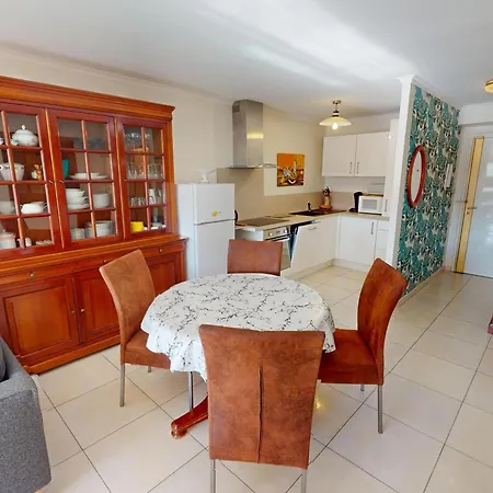 2p Calme Avec Terrasse, Piscine, Parking Et Wifi - Fr-1-196-368 Мантон