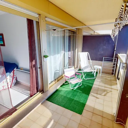 2p Calme Avec Terrasse, Piscine, Parking Et Wifi - Fr-1-196-368 Апартаменти