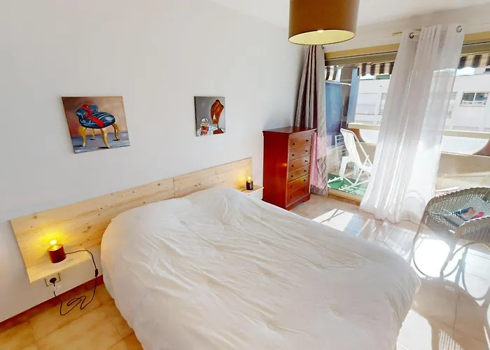 2p Calme Avec Terrasse, Piscine, Parking Et Wifi - Fr-1-196-368 Apartment